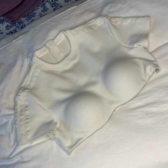 IVY PARK ADIDAS CROP TOP - Picture 2 of 3